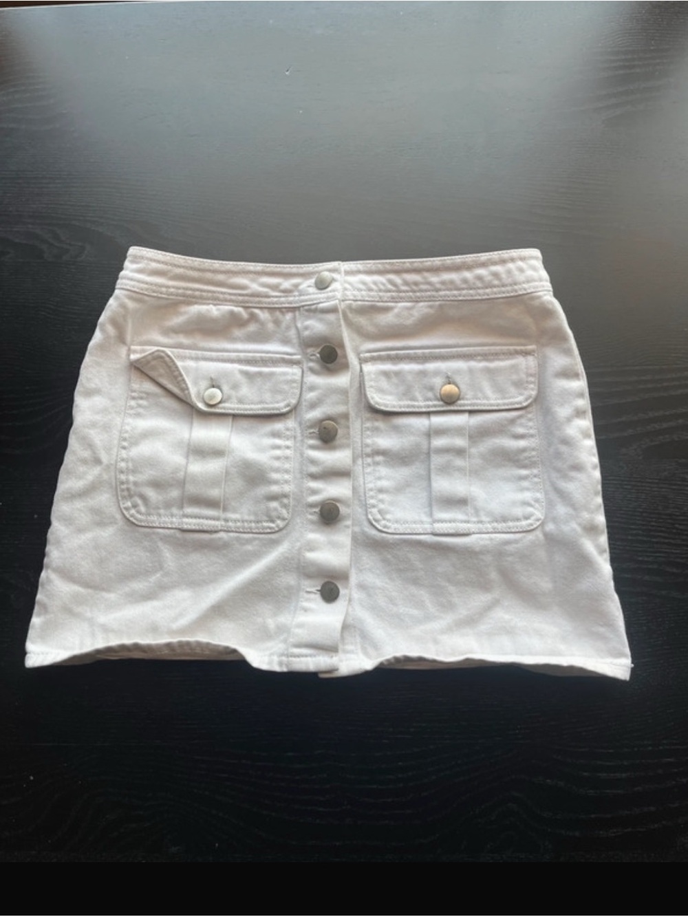 🕊️ White Denim Button-Front Mini Skirt 🕊️